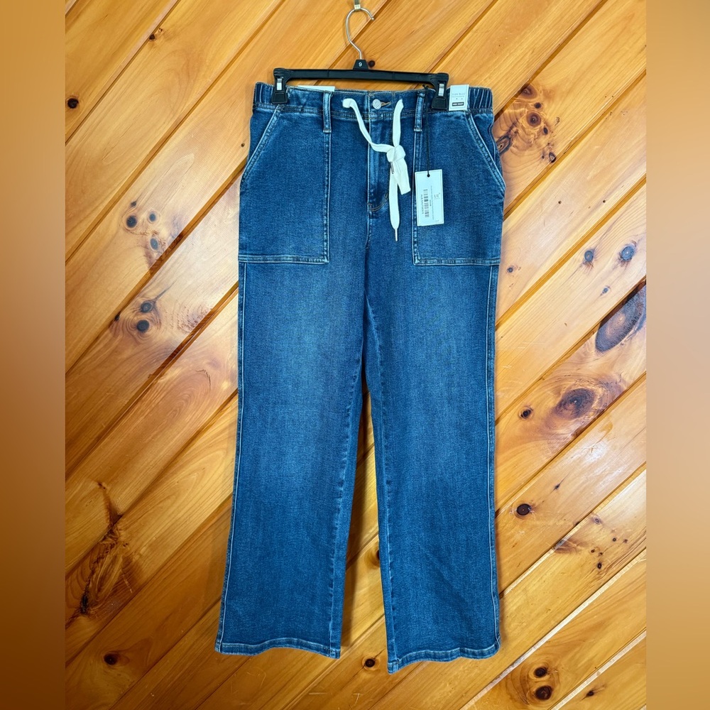 The Larkin from Judy Blue : High-Rise Drawstring Wide Leg Denim 9/29